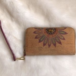 Artipel Cork Wristlet